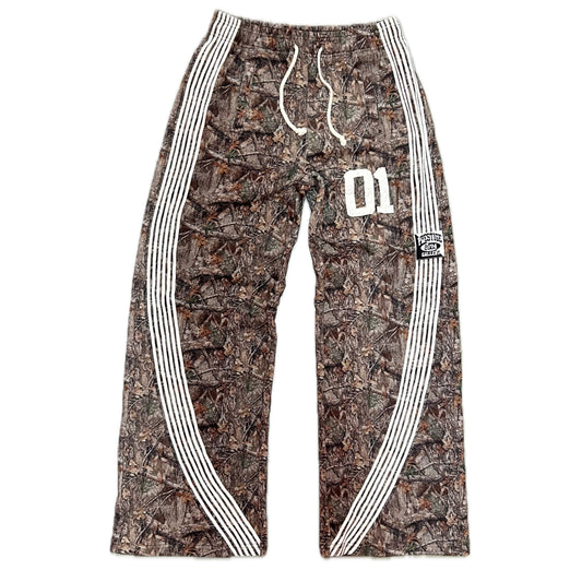 ESSENTIAL 001 BAGGY SWEATS - CAMO